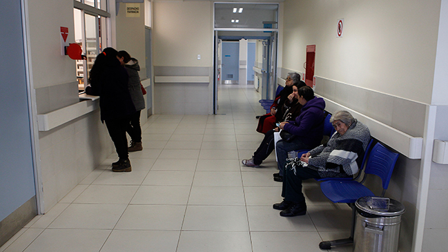 Fonasa e isapres: Cómo evalúan los chilenos el sistema de salud