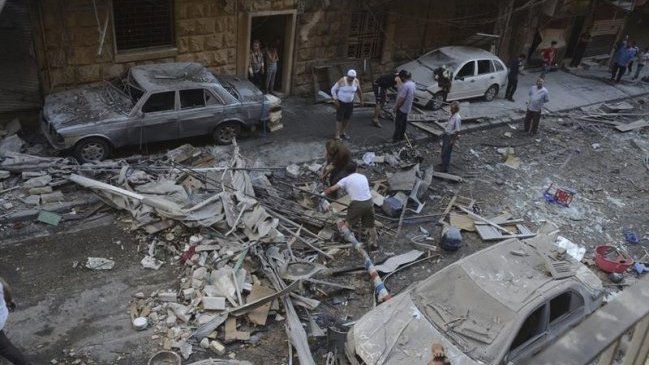 Disparo de cohetes y bombardeos en el norte de Siria dejaron al menos 37 muertos