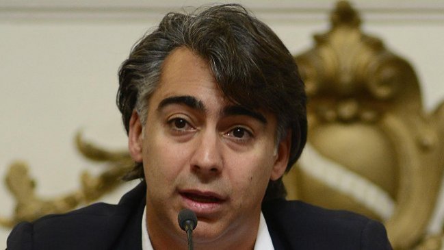 Timonel PC: Situación de ME-O lo aleja de una primaria de la Nueva Mayoría