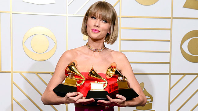 Forbes: Taylor Swift es la famosa con más ingresos del mundo