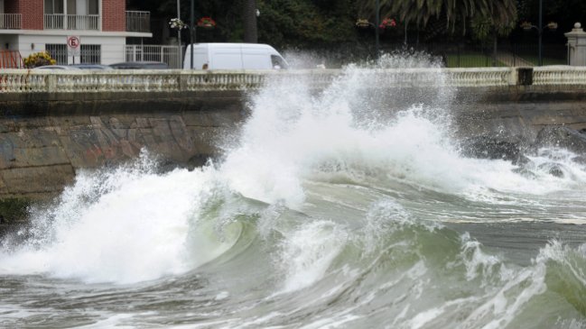 Armada prevé marejadas con olas de hasta siete metros en el litoral central