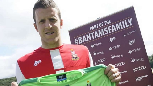 Portero irlandés fue transferido a Bradford City a cambio de menos de mil pesos