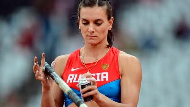 Yelena Isinbáyeva acusó presiones de la IAAF para dejar a Rusia fuera de Río 2016