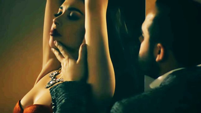 Detienen en México a cantante acusado de apología del delito por polémico video