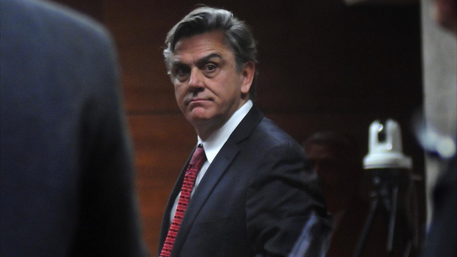 Pablo Longueira alza la voz y niega que Jaime Orpis sea 