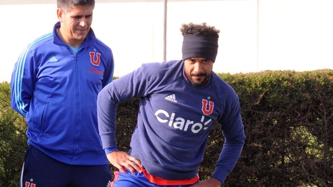 Jean Beausejour vivió su primera práctica como flamante refuerzo de Universidad de Chile