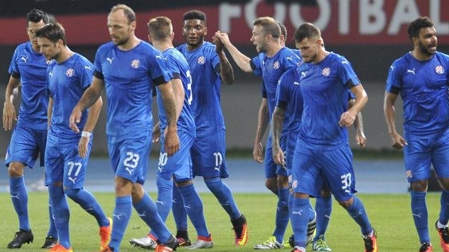 Dinamo Zagreb avanzó a la tercera ronda clasificatoria de la Champions League