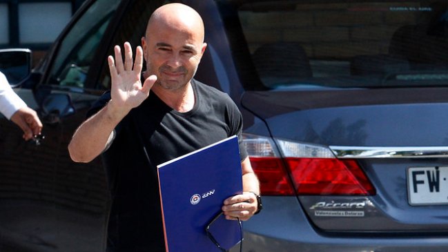 Auditoría reveló que la ANFP realizó millonarios gastos para cumplir exigencias de Sampaoli