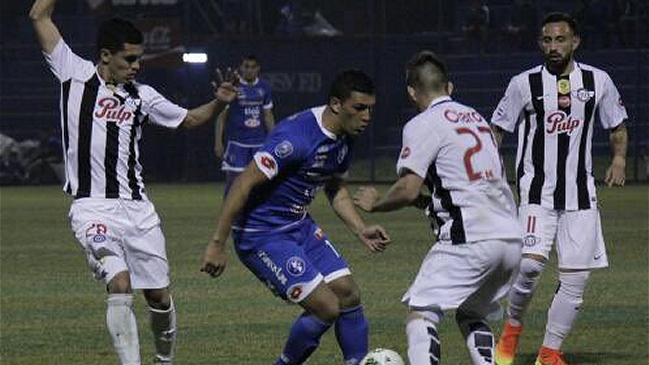 Isaac Díaz anotó en victoria de Sol de América sobre Libertad