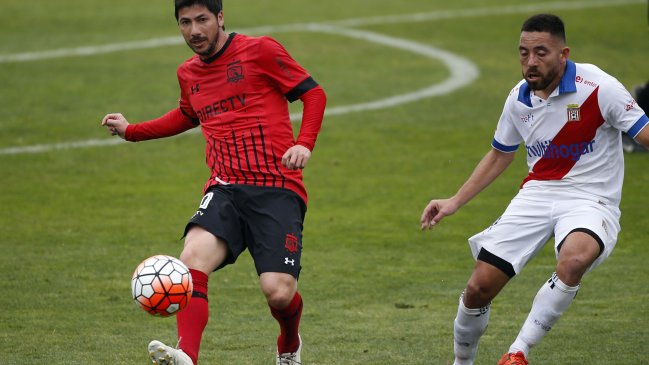 Colo Colo y Curicó Unido animan amistoso en el Estadio Monumental