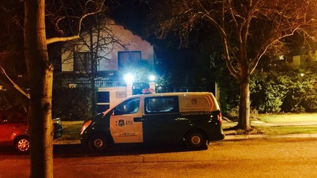 Delincuentes protagonizaron violento asalto a vivienda en Lo Barnechea