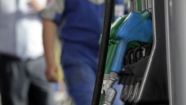 Sexta baja consecutiva en el precio de las bencinas