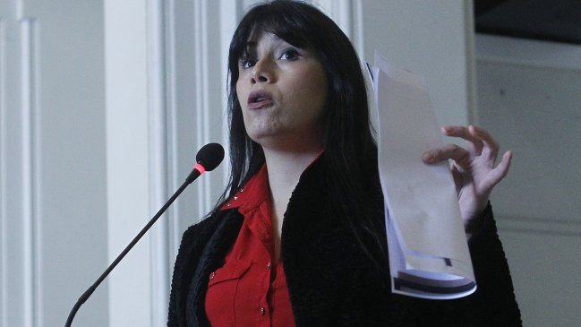 Independientes no descartan apoyar acusación constitucional contra Blanco