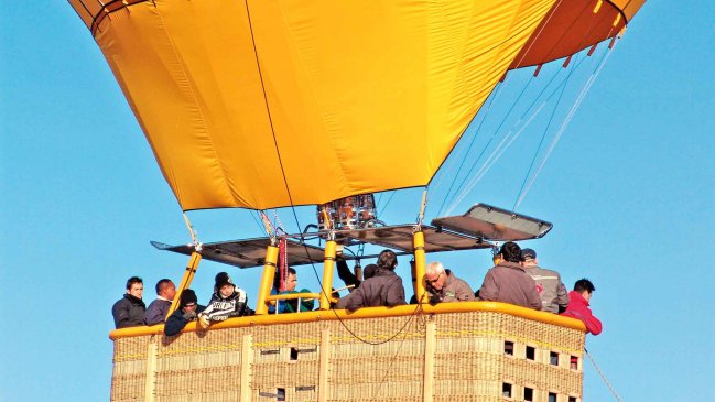 Globo aerostático se estrelló con al menos 16 personas a bordo en EE.UU.