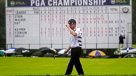 Golf: Jimmy Walker mantuvo el liderato bajo la lluvia de Baltusrol