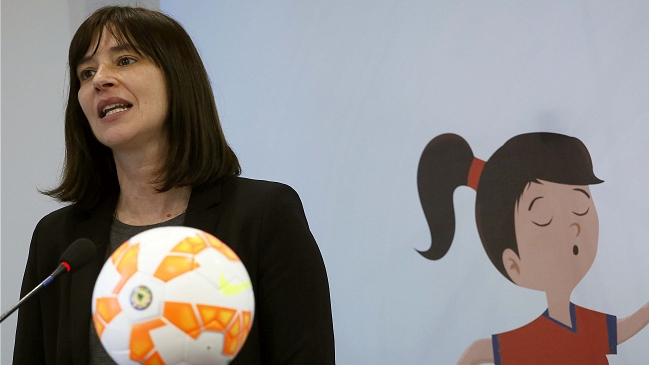 Ministra Riffo reveló que analizan construir recinto para Copa Davis en Coquimbo