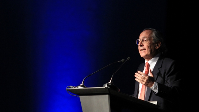 UDI toma distancia de José Piñera en debate sobre pensiones