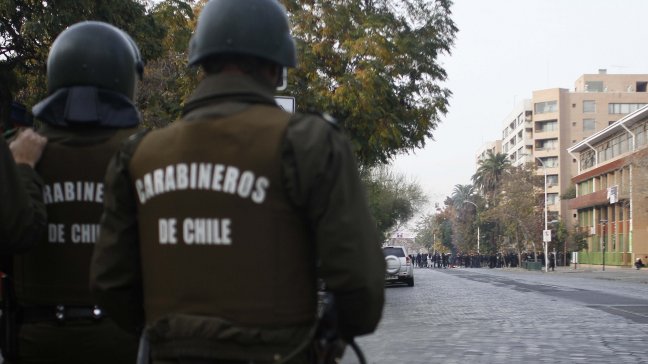 Encapuchados levantaron barricadas en Liceo Darío Salas