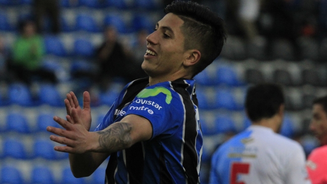 Colo Colo insiste en incorporar al volante de Huachipato Brayan Véjar