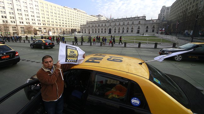 Corte de Apelaciones rechazó recurso de taxistas contra Uber
