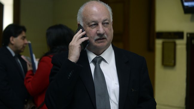 Guillermo Teillier: Si la posición de la DC es la de Burgos, esto se acaba hoy día