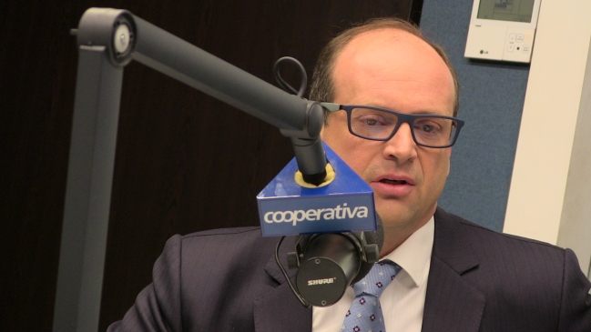 Ex superintendente AFP: Mientras más dinero entra al sistema, mejores pensiones