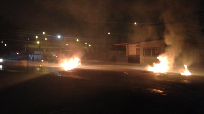 Comerciantes protestan en Terminal Pesquero contra Ley de Pesca