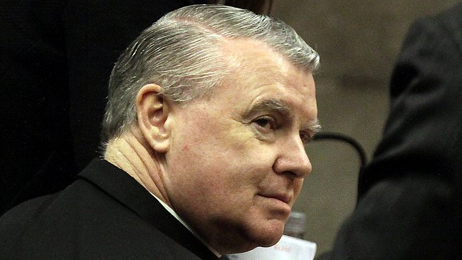 Sacerdote O'Reilly fue autorizado para viajar al Vaticano