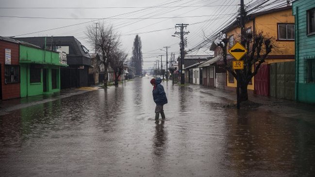 Alertan sobre precipitaciones moderadas a fuertes entre La Araucanía y Los Lagos