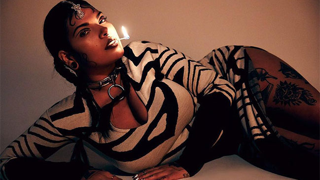 Medio extranjero destacó a exponente chilena del reggaetón