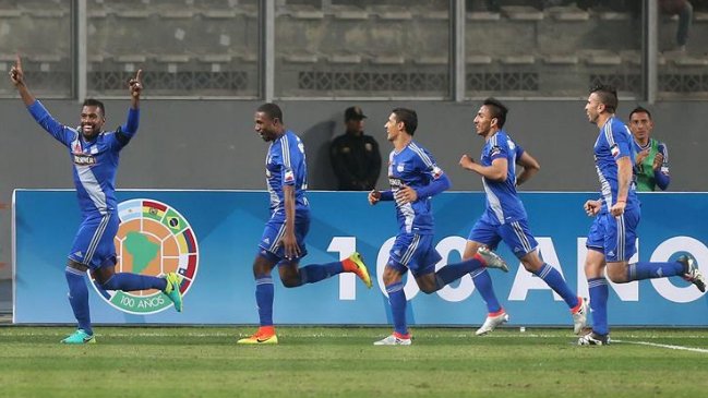 Emelec superó a Universitario y avanzó en la Copa Sudamericana