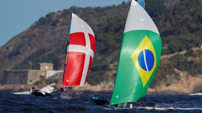 Dupla brasileña se coronó en el velerismo femenino 49er FX