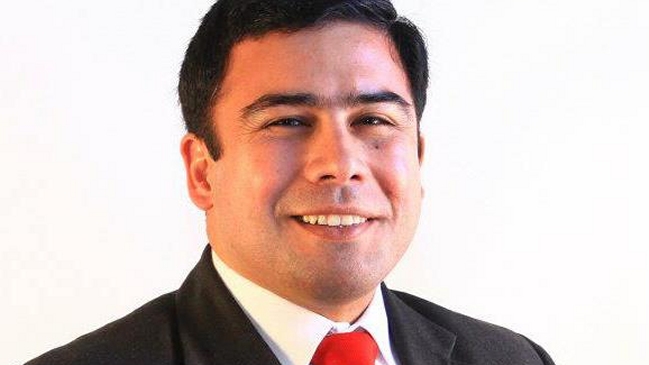 Ex pareja reveló otra denuncia de violencia intrafamiliar contra candidato socialista