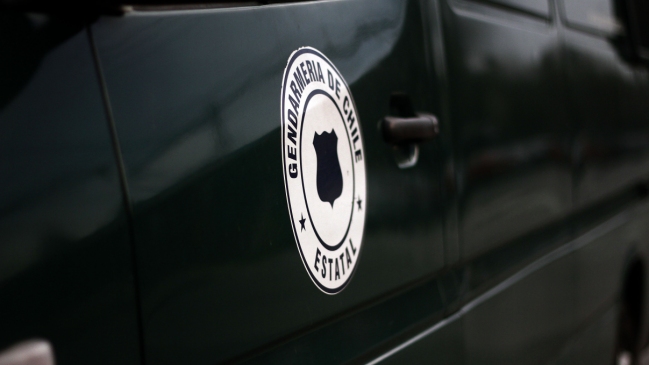 Gendarme le arrebató arma a compañero de labores y se disparó