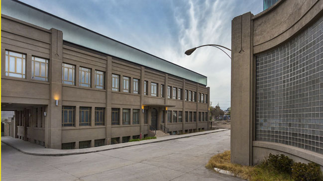 Trabajadores de Chilevisión rechazan salida del director de prensa