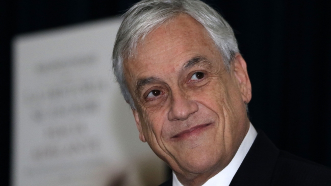 Piñera y pensiones: Solución pasa por ahorrar y permanecer más tiempo en vida activa