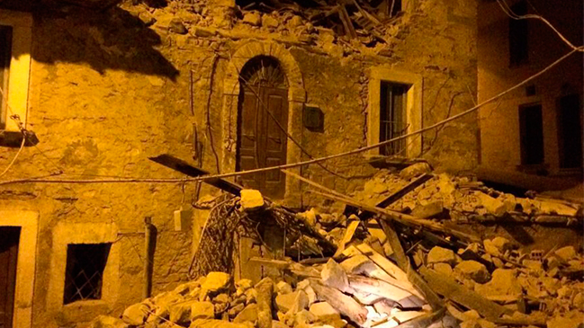 Terremoto en Italia: Mitad de la localidad de Amatrice 