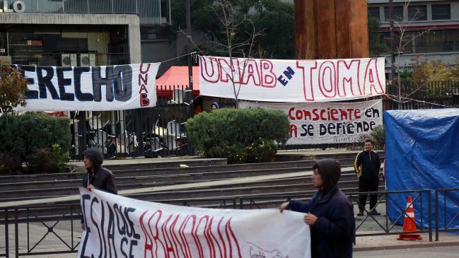 Consejo de Rectores evalúa permanencia de la UNAB en sistema único de admisión