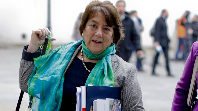 Ministra aseguró que dineros por gratuidad serán entregados 