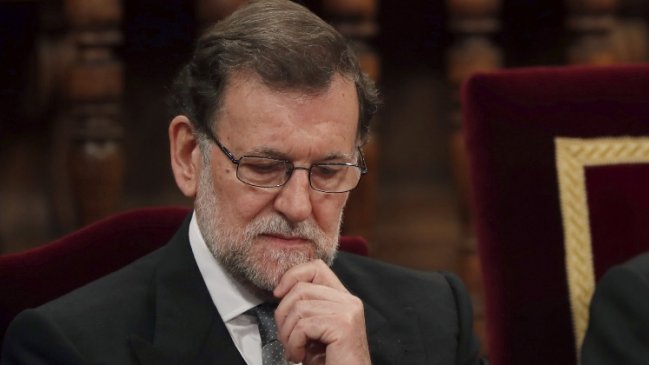 Rajoy firmó con los liberales un acuerdo insuficiente para su investidura