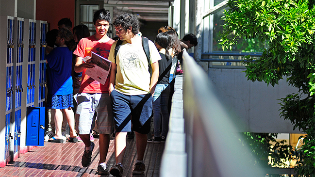 Mineduc evalúa pedir 