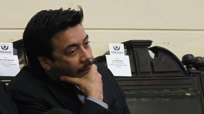 Fiscal Arias presentó recurso de protección contra Abbott por sumario tras entrevista