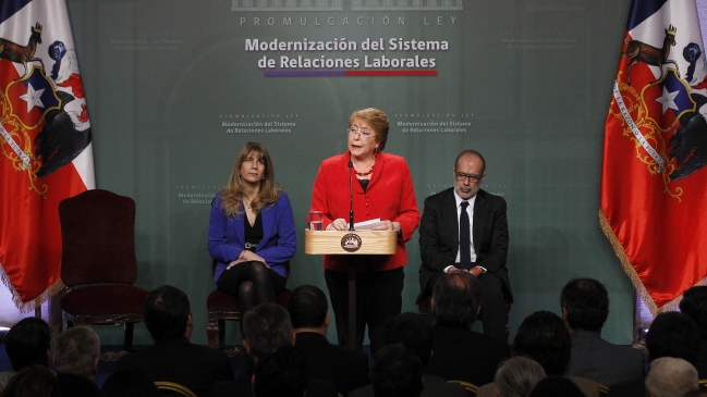 Presidenta Bachelet promulgó la reforma laboral