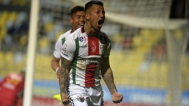 Palestino derrotó como visita a Everton con gran actuación de Leonardo Valencia