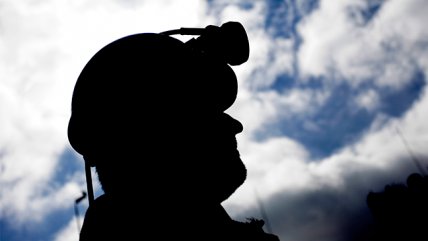   Trabajadores mineros exigen 