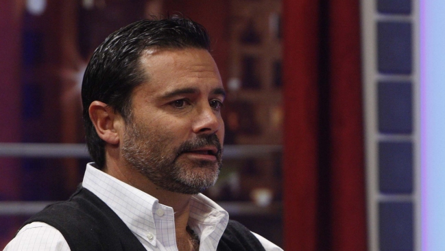 Con minuto de silencio, TVN recuerda a fallecidos en accidente de Juan Fernández