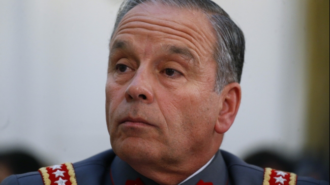 Comandante en jefe Ejército entró al debate sobre derogación de Ley Reservada del Cobre