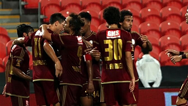 Jorge Valdivia anotó y fue expulsado en empate de Al Wahda en la Copa de los Emiratos Arabes