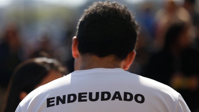 Marcha contra el endeudamiento estudiantil se desarrolla en diversas ciudades del país