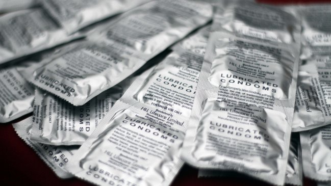 Roban dos millones de condones desde laboratorio en La Reina